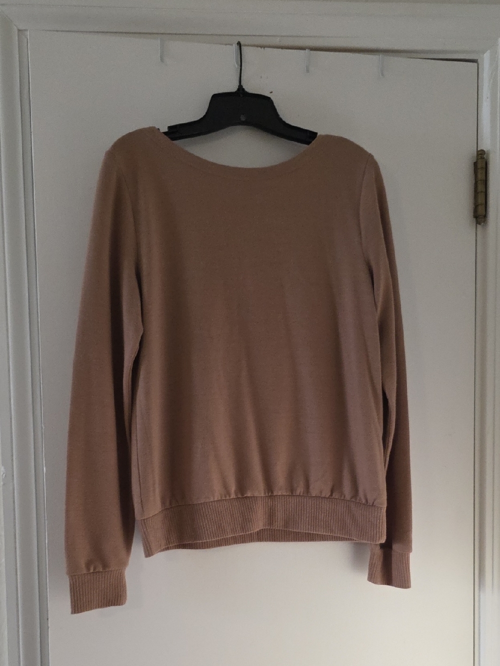Forever 21 Scoop Neck Sweater
